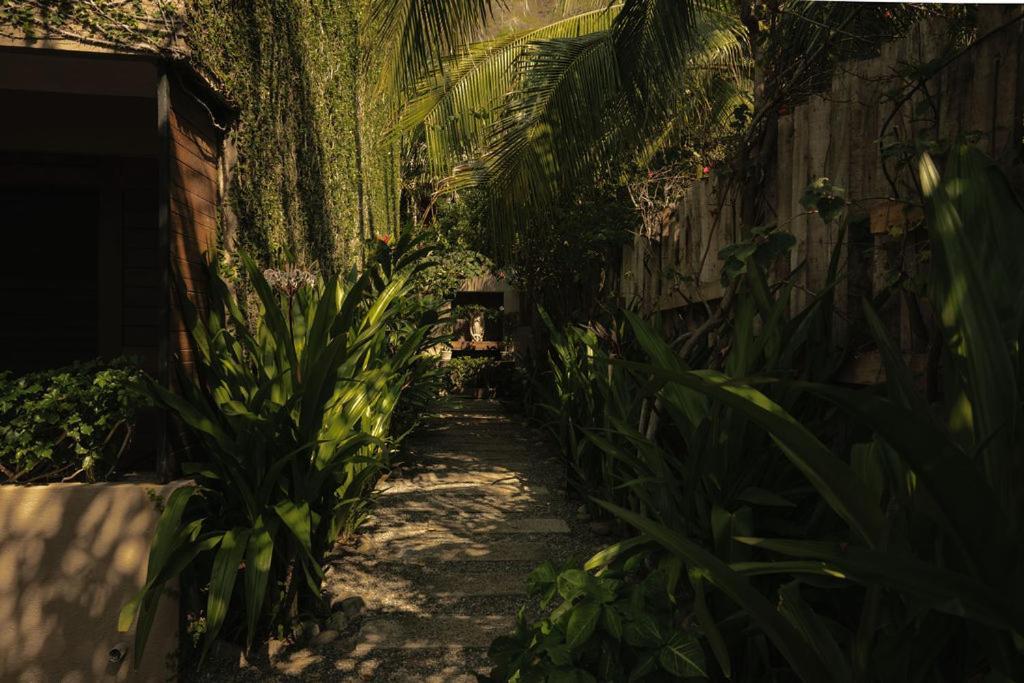 Lo Sereno Casa De Playa Troncones Exterior foto